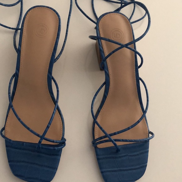 Urban Outfitters gladiator style sandals - Picture 2 of 6